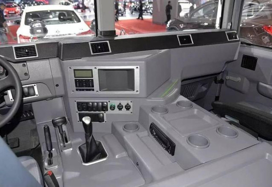 Agile Amfibi Askeri Zırhlı Araç Dönüş Yarıçapı 750mm Engelleme Yüksekliği 380mm